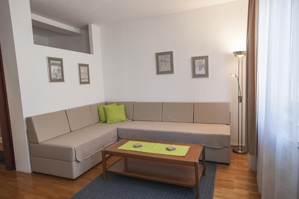 Apartment Fleger Zagreb Ngoại thất bức ảnh